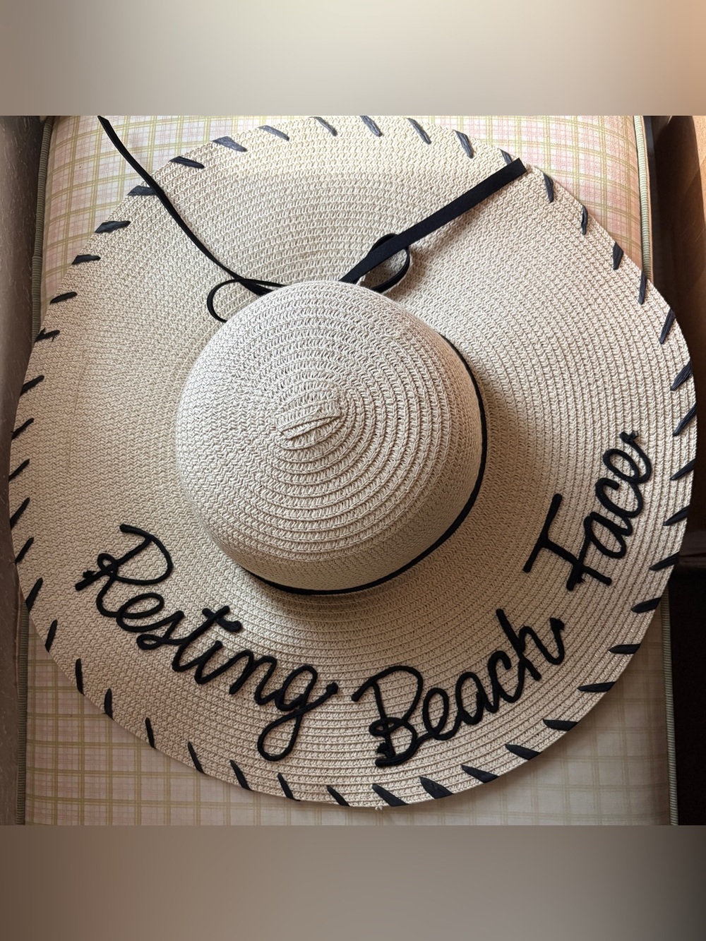 Women’s Wide Brim Straw Hat